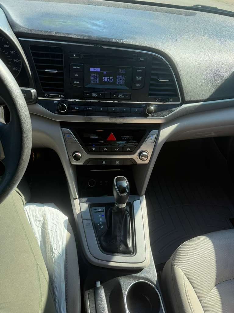 2017 Hyundai Elantra SE - Photo 10